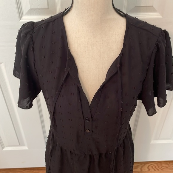 Elegant Black Maxi Dress Dokuritu Size Medium Flutter Sleeves Tie at Neck EUC - Picture 6 of 9